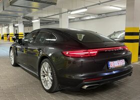 Порше Panamera, об'ємом двигуна 3 л та пробігом 86 тис. км за 68035 $, фото 5 на Automoto.ua