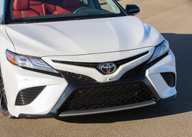 Toyota Camry 2018 на тест-драйве, фото 8