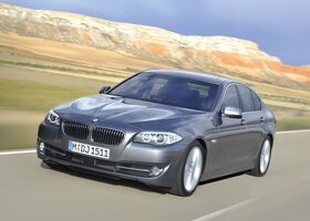 БМВ 5 Серия, Седан 2010 - н.в. 550i xDrive (F10)