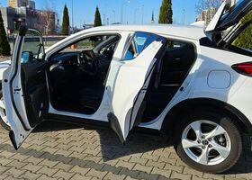 Тойота C-HR, объемом двигателя 1.2 л и пробегом 28 тыс. км за 18337 $, фото 10 на Automoto.ua