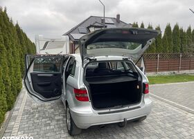 Мерседес Б-клас 2009 у Європі на Automoto.ua Мерседес Б-клас, об'ємом двигуна 1 л та пробігом 204 тис. км за 4335 $, фото 6 на Automoto.ua