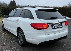 Мерседес Ц-Класс 2015 в Европе на Automoto.ua Белый Мерседес Ц-Класс, объемом двигателя 1 л и пробегом 280 тыс. км за 49900 $, фото 25 на Automoto.ua