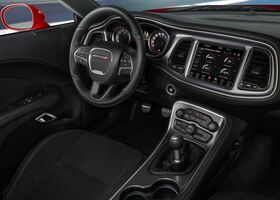 Dodge Challenger 2019 на тест-драйве, фото 9