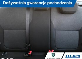 Шкода Фабія, об'ємом двигуна 1 л та пробігом 132 тис. км за 7559 $, фото 10 на Automoto.ua