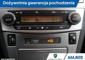 Тойота Авенсис, объемом двигателя 1.8 л и пробегом 154 тыс. км за 8207 $, фото 21 на Automoto.ua