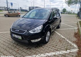 Форд Галаксі, об'ємом двигуна 2 л та пробігом 162 тис. км за 32073 $, фото 4 на Automoto.ua