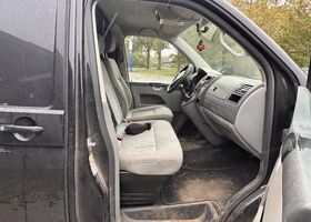 Фольксваген Transporter 2008 у Європі на Automoto.ua Чорний Фольксваген Transporter, об'ємом двигуна 1.9 л та пробігом 240 тис. км за 4160 $, фото 8 на Automoto.ua