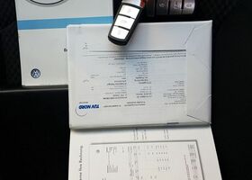 Фольксваген Пассат 2011 у Європі на Automoto.ua Чорний Фольксваген Пассат, об'ємом двигуна 1.39 л та пробігом 205 тис. км за 4232 $, фото 15 на Automoto.ua