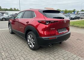 Червоний Мазда CX-30, об'ємом двигуна 2 л та пробігом 37 тис. км за 25367 $, фото 4 на Automoto.ua