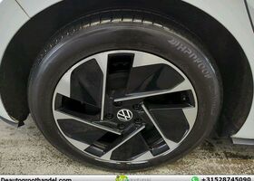 Фольксваген ID.3 2020 в Европе на Automoto.ua Белый Фольксваген ID.3, объемом двигателя 0 л и пробегом 146 тыс. км за 14762 $, фото 11 на Automoto.ua