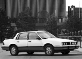 Понтіак 6000, Седан 1982 - 1992 3.1 i V6