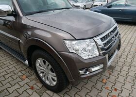 Мицубиси Паджеро 2016 в Европе на Automoto.ua Мицубиси Паджеро, объемом двигателя 3.2 л и пробегом 115 тыс. км за 19800 $, фото 7 на Automoto.ua