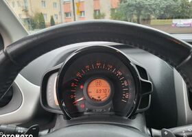 Тойота Айго, об'ємом двигуна 1 л та пробігом 70 тис. км за 8186 $, фото 5 на Automoto.ua