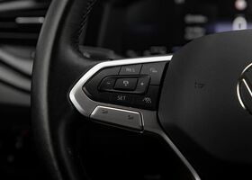 Фольксваген Поло 2024 в Европе на Automoto.ua Черный Фольксваген Поло, объемом двигателя 1 л и пробегом 43 тыс. км за 24915 $, фото 5 на Automoto.ua