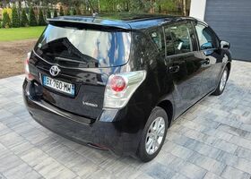 Тойота Версо, об'ємом двигуна 2 л та пробігом 221 тис. км за 5378 $, фото 12 на Automoto.ua