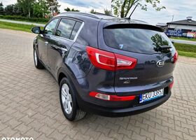 Киа Sportage, объемом двигателя 1.69 л и пробегом 189 тыс. км за 9914 $, фото 11 на Automoto.ua