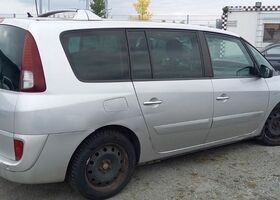 Рено Гранд Еспейс 2013 у Європі на Automoto.ua Сірий Рено Гранд Еспейс, об'ємом двигуна 2 л та пробігом 248 тис. км за 3216 $, фото 5 на Automoto.ua