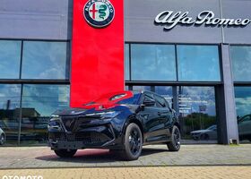 Альфа Ромео Джуниор 2025 в Европе на Automoto.ua Черный Альфа Ромео Джуниор, объемом двигателя 1 л и пробегом 390 тыс. км за 30194 $, фото 1 на Automoto.ua