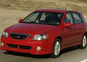 Киа Спектра, Хэтчбек 2004 - 2010 Hatchback LD 2.0 i 16V AT (138 Hp)