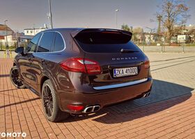 Порше Cayenne, об'ємом двигуна 4.13 л та пробігом 216 тис. км за 34125 $, фото 10 на Automoto.ua