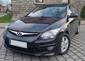 Хендай i30, объемом двигателя 1.4 л и пробегом 119 тыс. км за 5032 $, фото 1 на Automoto.ua