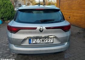 Рено Меган 2022 у Європі на Automoto.ua Сірий Рено Меган, об'ємом двигуна 1 л та пробігом 132 тис. км за 12809 $, фото 6 на Automoto.ua