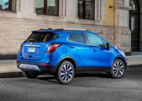 Кузов компактного позашляховика Buick Encore 2021