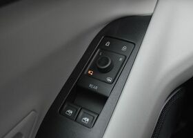 Форд Експлорер 2025 у Європі на Automoto.ua Синій Форд Експлорер, об'ємом двигуна 0 л та пробігом 3 тис. км за 59813 $, фото 14 на Automoto.ua