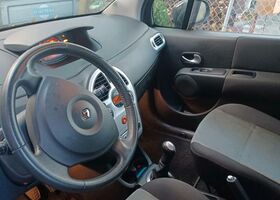 Рено Модус 2008 в Европе на Automoto.ua Рено Модус, объемом двигателя 0 л и пробегом 200 тыс. км за 1500 $, фото 4 на Automoto.ua
