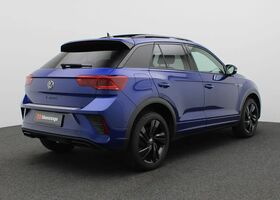 Фольксваген Ті-Рок 2024 у Європі на Automoto.ua Синій Фольксваген Ті-Рок, об'ємом двигуна 1.5 л та пробігом 4 тис. км за 51243 $, фото 2 на Automoto.ua