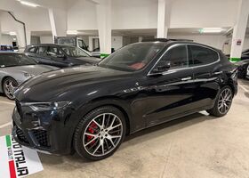 Мазераті Леванте 2022 у Європі на Automoto.ua Чорний Мазераті Леванте, об'ємом двигуна 2.98 л та пробігом 58 тис. км за 79365 $, фото 5 на Automoto.ua