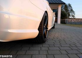 Мерседес Ц-Класс 2011 в Европе на Automoto.ua Белый Мерседес Ц-Класс, объемом двигателя 6.21 л и пробегом 28 тыс. км за 54480 $, фото 5 на Automoto.ua