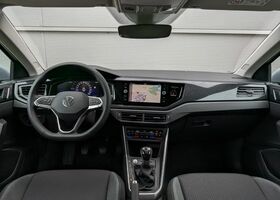 Фольксваген Taigo 2024 у Європі на Automoto.ua Сірий Фольксваген Taigo, об'ємом двигуна 1 л та пробігом 5 тис. км за 23450 $, фото 4 на Automoto.ua