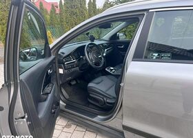 Кіа Niro, об'ємом двигуна 0 л та пробігом 49 тис. км за 23758 $, фото 8 на Automoto.ua