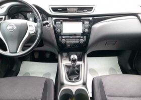Ниссан Кашкай 2017 в Европе на Automoto.ua Белый Ниссан Кашкай, объемом двигателя 1.46 л и пробегом 78 тыс. км за 12890 $, фото 9 на Automoto.ua