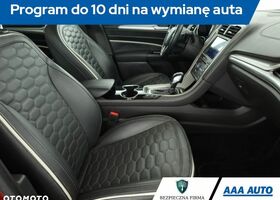 Форд Мондео, об'ємом двигуна 1.98 л та пробігом 106 тис. км за 18575 $, фото 7 на Automoto.ua