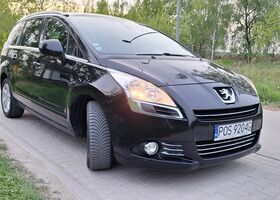 Пежо 5008, об'ємом двигуна 2 л та пробігом 216 тис. км за 5810 $, фото 2 на Automoto.ua