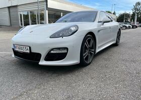 Білий Порше Panamera, об'ємом двигуна 2.97 л та пробігом 98 тис. км за 50270 $, фото 1 на Automoto.ua