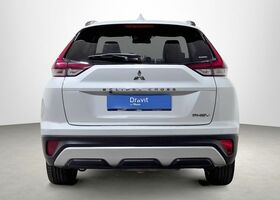 Міцубісі Eclipse Cross 2022 у Європі на Automoto.ua Білий Міцубісі Eclipse Cross, об'ємом двигуна 2.36 л та пробігом 62 тис. км за 25195 $, фото 4 на Automoto.ua