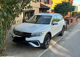 Фольксваген Tiguan Allspace, объемом двигателя 1.5 л и пробегом 15 тыс. км за 37241 $, фото 1 на Automoto.ua