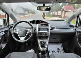 Тойота Версо, объемом двигателя 1.6 л и пробегом 185 тыс. км за 7106 $, фото 21 на Automoto.ua