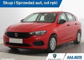 Фиат Типо, объемом двигателя 1.37 л и пробегом 82 тыс. км за 9287 $, фото 1 на Automoto.ua