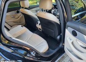 Мерседес Ц-Клас 2019 у Європі на Automoto.ua Чорний Мерседес Ц-Клас, об'ємом двигуна 1 л та пробігом 166 тис. км за 20073 $, фото 16 на Automoto.ua