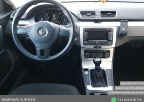 Фольксваген Пассат 2011 у Європі на Automoto.ua Чорний Фольксваген Пассат, об'ємом двигуна 1.39 л та пробігом 205 тис. км за 4232 $, фото 14 на Automoto.ua