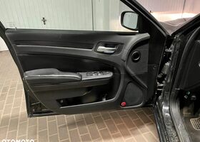 Крайслер 300 S, об'ємом двигуна 3.6 л та пробігом 127 тис. км за 12635 $, фото 27 на Automoto.ua