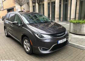 Крайслер Pacifica, об'ємом двигуна 3.61 л та пробігом 145 тис. км за 21571 $, фото 10 на Automoto.ua