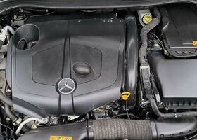 Мерседес Б-класс 2014 в Европе на Automoto.ua Черный Мерседес Б-класс, объемом двигателя 2.14 л и пробегом 237 тыс. км за 12107 $, фото 19 на Automoto.ua