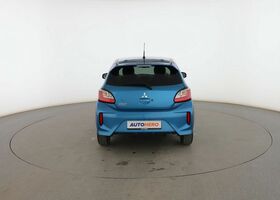 Мицубиси Спейс Стар 2023 в Европе на Automoto.ua Синий Мицубиси Спейс Стар, объемом двигателя 1.19 л и пробегом 40 тыс. км за 15695 $, фото 4 на Automoto.ua