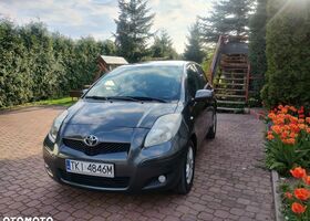 Тойота Яріс, об'ємом двигуна 1.36 л та пробігом 232 тис. км за 3996 $, фото 10 на Automoto.ua