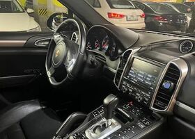 Порше Cayenne, об'ємом двигуна 4.13 л та пробігом 213 тис. км за 24298 $, фото 10 на Automoto.ua